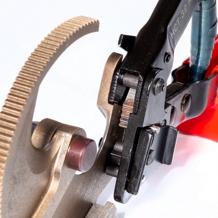 КВТ Секторные ножницы для резки кабелей, проводов АС и стальной арматуры НСТ-32 84393 KVT КВТ Секторные ножницы для резки кабелей, проводов АС и стальной арматуры НСТ-32 84393 KVT